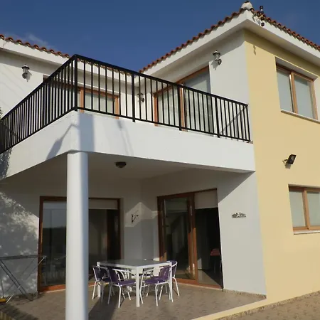 Villa Elina
