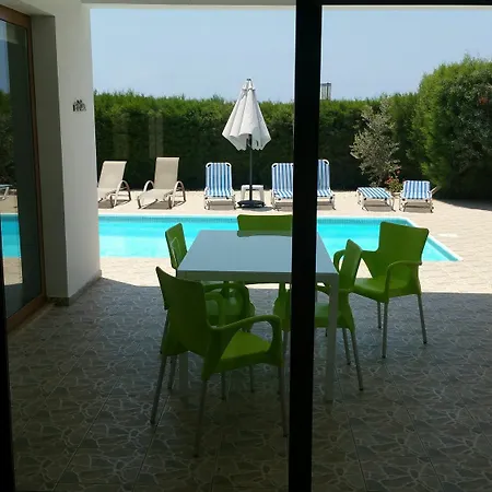 Villa Elina